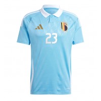 Camisa de Futebol Bélgica Arthur Vermeeren #23 Equipamento Secundário Europeu 2024 Manga Curta